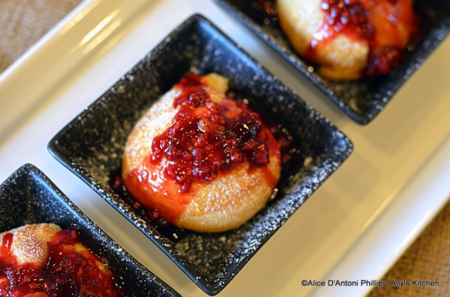 Ricotta Dumpling With Raspberry Sauce