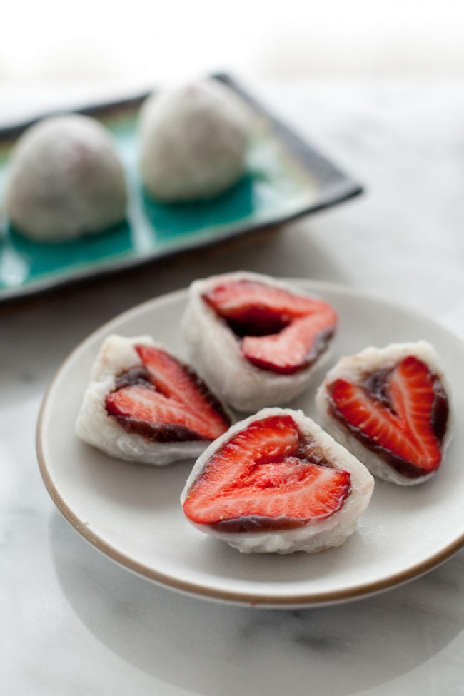 Strawberry Mochi With Red Bean