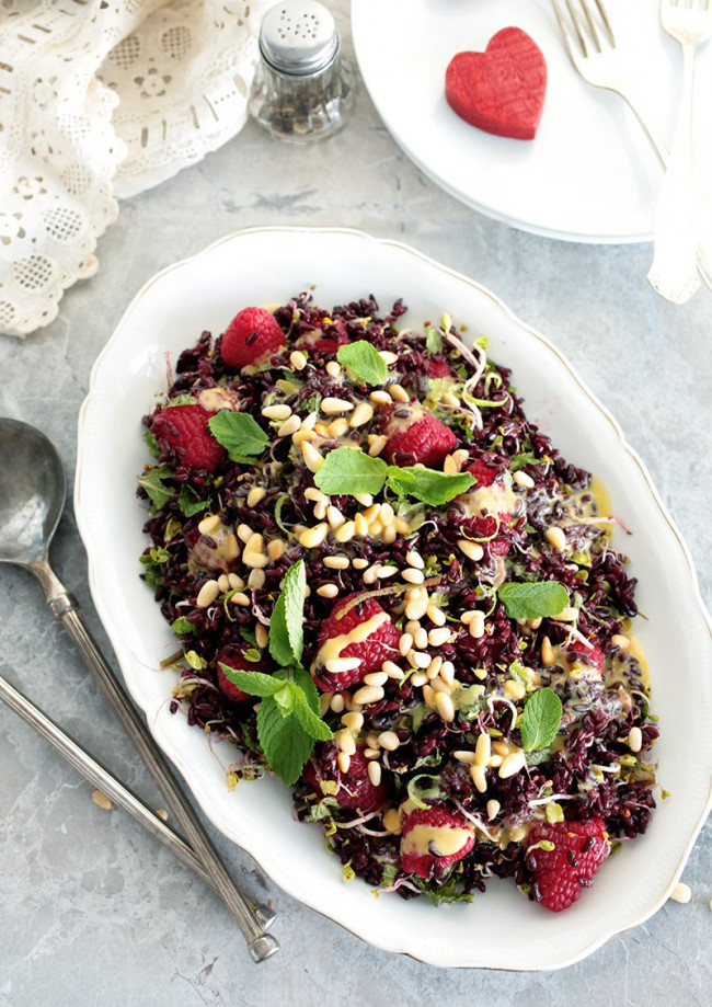 Black Rice and Raspberry Salad 