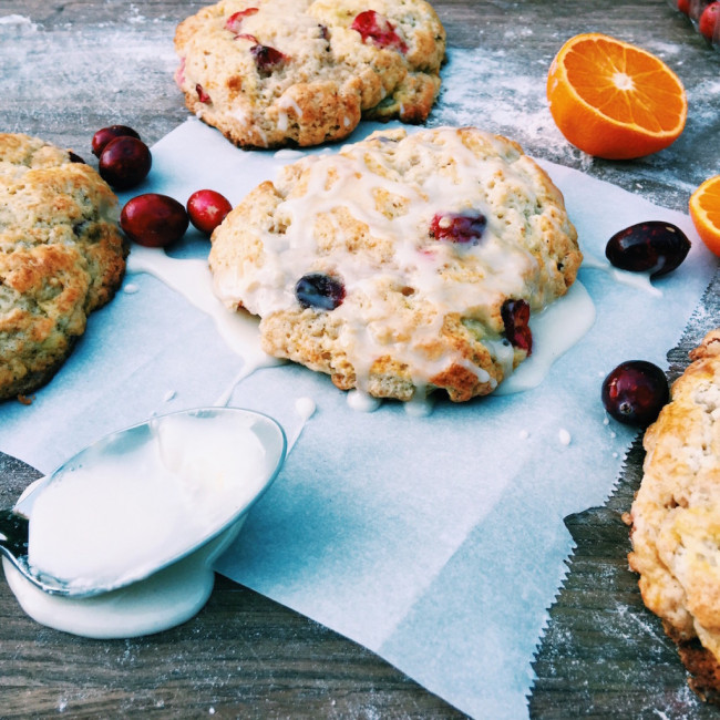 holiday cranberry + orange scones - thanks giving breakfast
