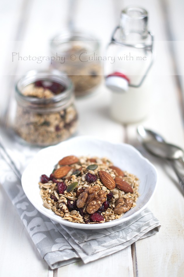 Coconut granola with maple syrup