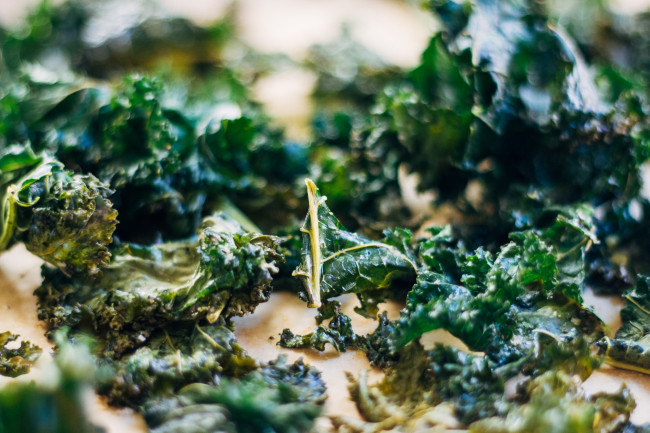How to Make Kale Chips Without a Dehydrator