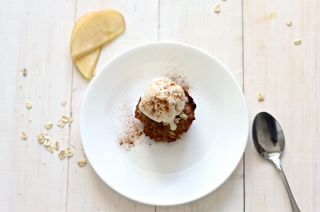 Mini Apple Crisp Recipe + Homemade Ice Cream