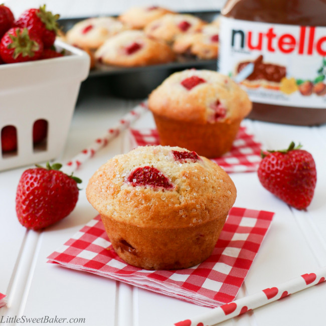 Nutella Stuffed Strawberry Muffins