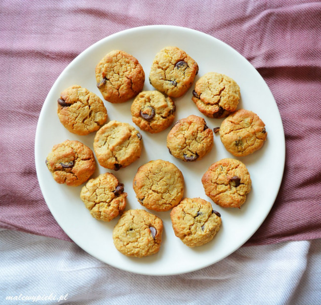 Cookies with chickpeas
