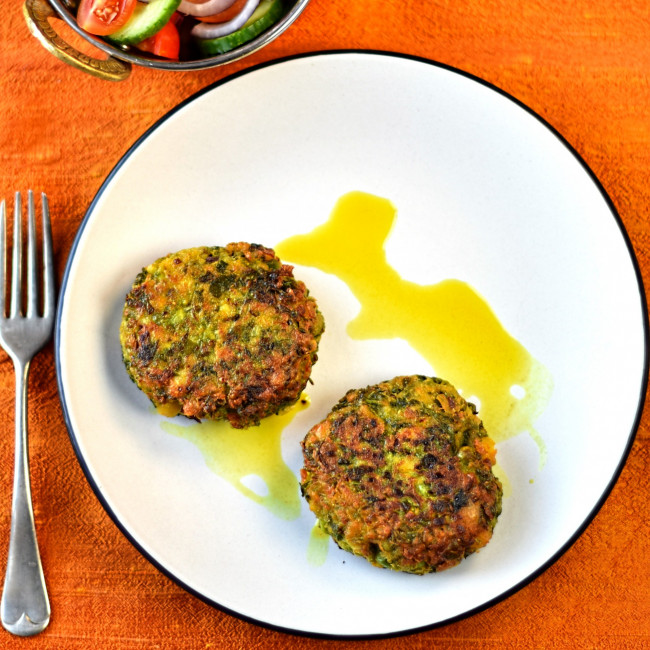 pea and chickpea cakes with curry oil