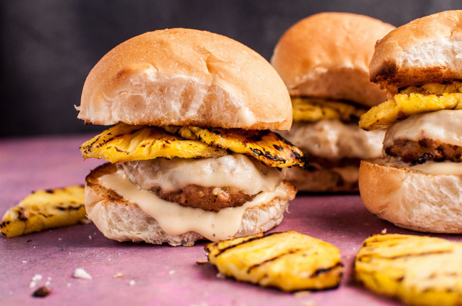 Pork Sliders With Grilled Pineapple