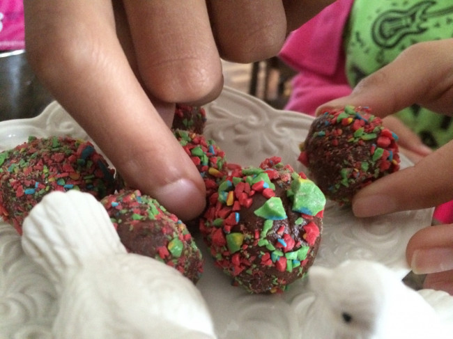 Quick and Easy Recipes: Holiday Fudge Truffles Recipe and Giveaway!