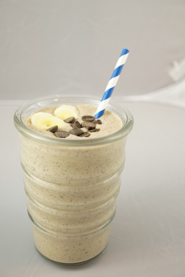 Healthy Chocolate Peanut Butter Cup Shake