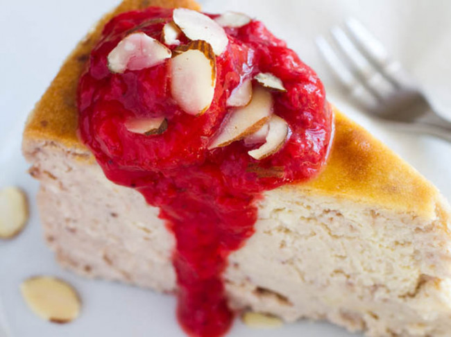 Strawberry Cheesecake Recipe with Tender Almond Crust