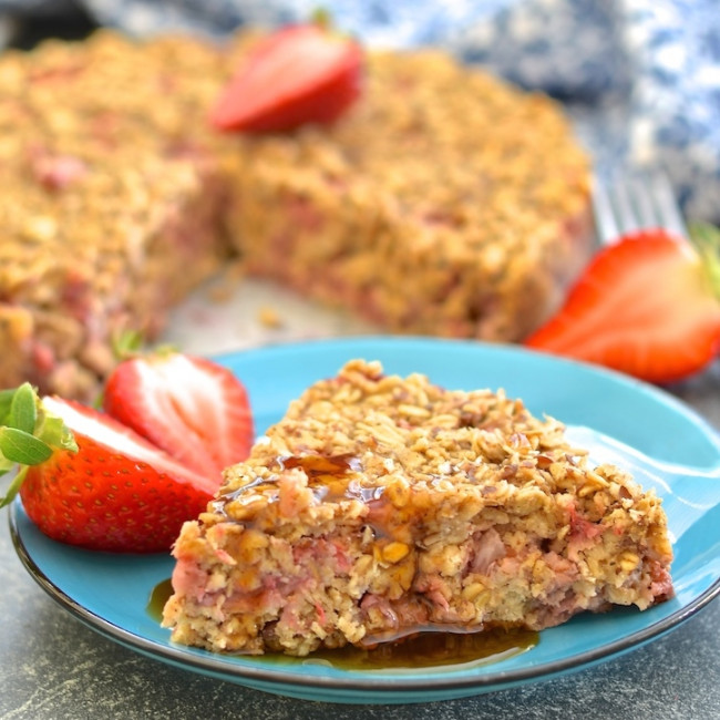 Strawberry Baked Oatmeal 