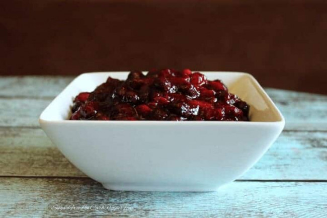 sugar free cranberry sauce with blueberries - low carb