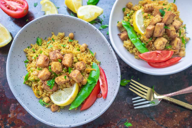 Tandoori Faux Chicken Quinoa Bowl (Vegan, Gluten-Free)