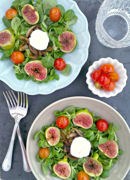 Warm Goat Cheese, Figs and Caramelized Onion Salad - honey & figs