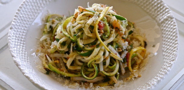 Zucchini and Rice Noodle Vegetarian Pasta