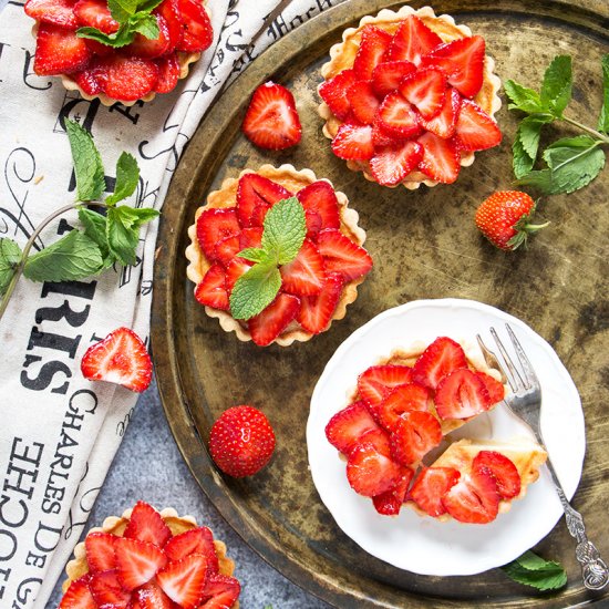 Delicious Strawberry Custard Tartlets