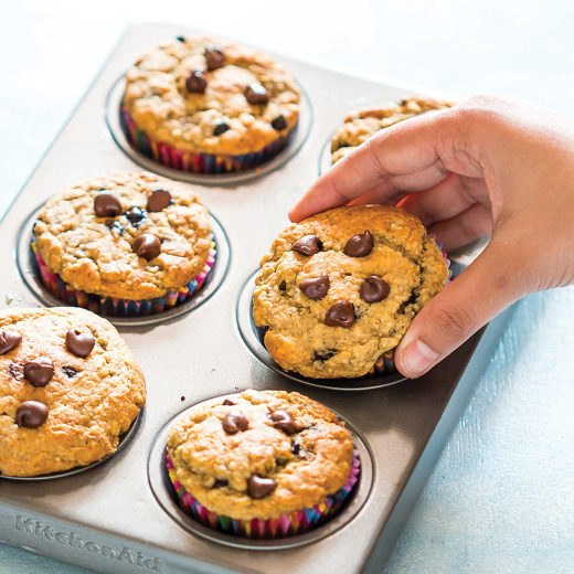 Healthy Oatmeal Banana Chocolate Chip Muffins - KitchenAid India