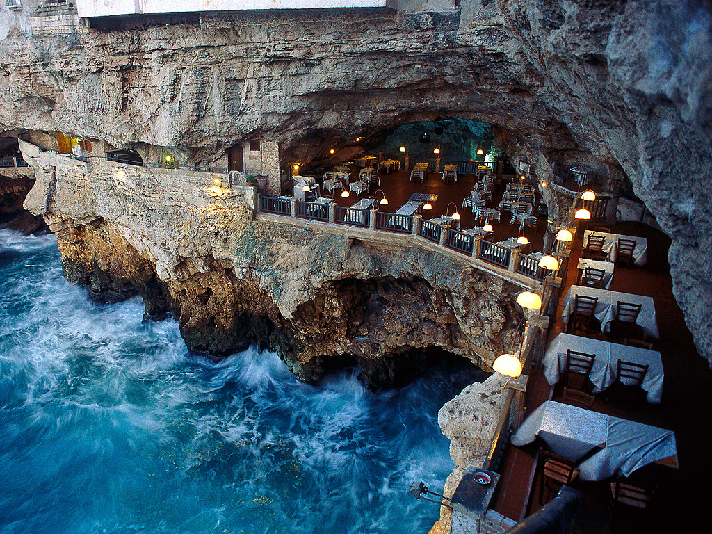 Is This the Most Romantic Restaurant in the World?