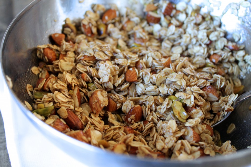 Cardamom Granola Recipe with Almonds, Pistachios & Raisins