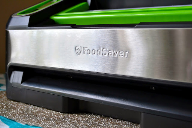 FoodSaver Vacuum Sealing System