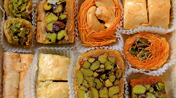 19 Middle Eastern Desserts to Remember this Ramadan | Egyptian Streets