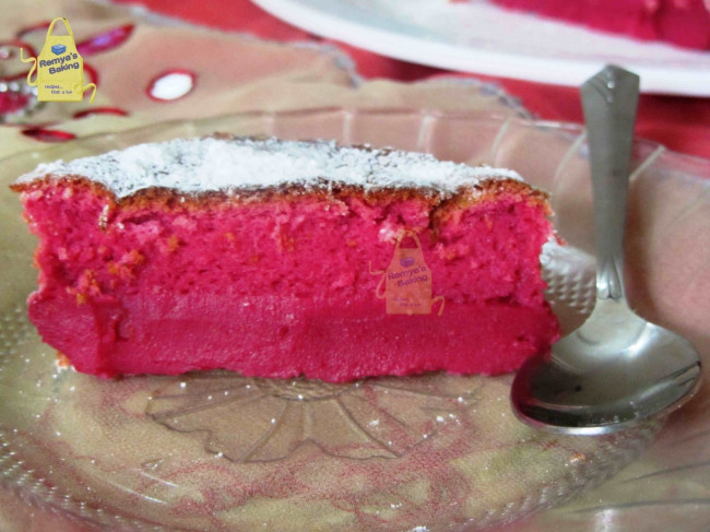 Tarta Magica Red Velvet Cake