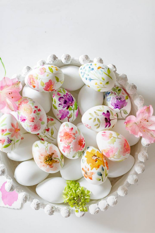 9 Creative Easter Egg Decorating Ideas