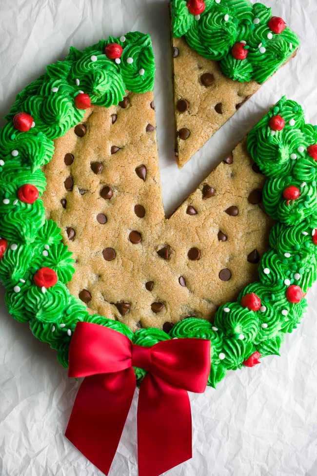 Christmas Cookie Cake Recipe - Peas and Crayons