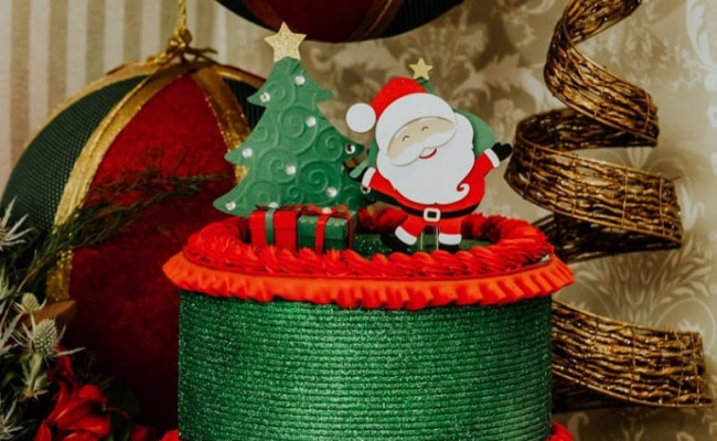 80 Christmas cake ideas that are an absolute hit at supper