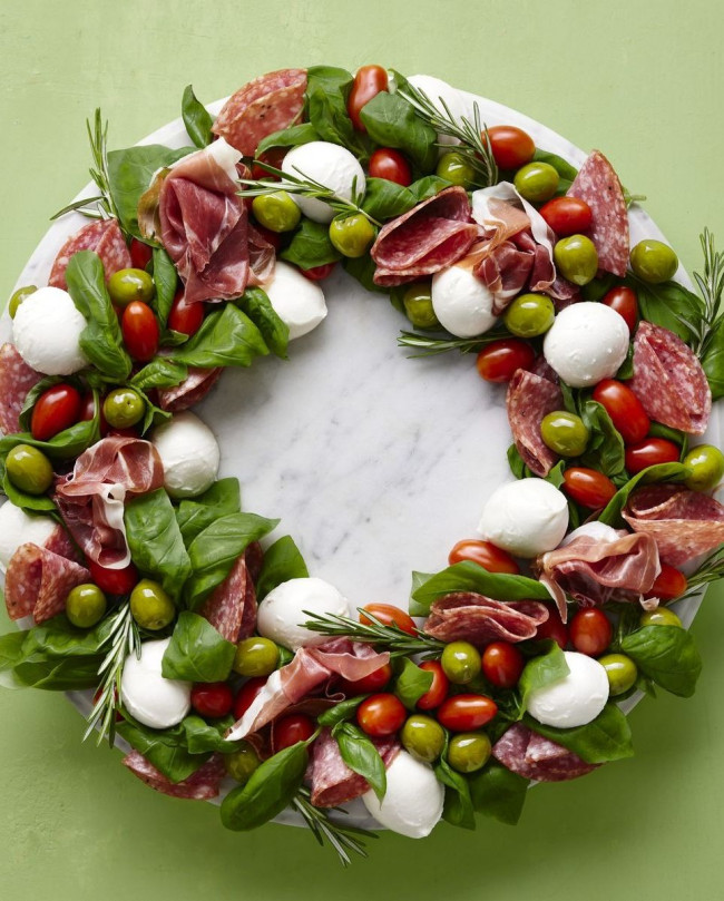 77 Best Christmas Appetizers for Hosting Over the Holidays
